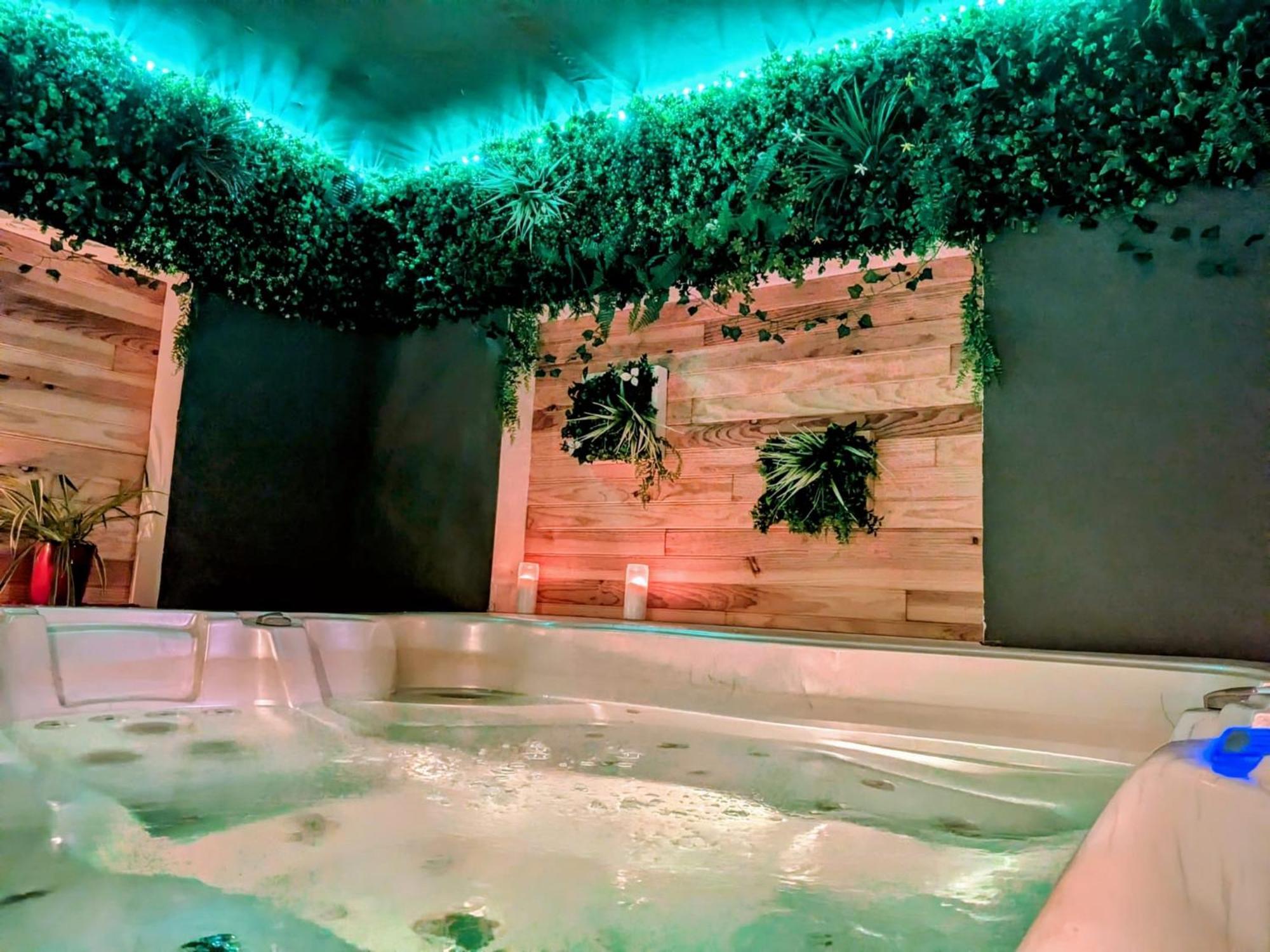 L'Alcove Du 510 - Spa - Chambre Romantique - Sauna - Salle De Jeux Montauban Luaran gambar
